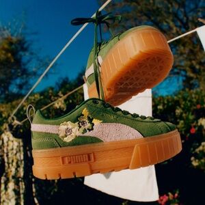 Puma x Liberty embroidered leather sneakers size 7